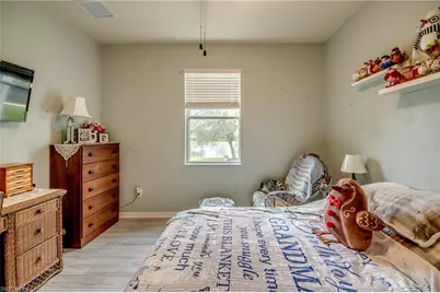 3613 Valle Santa Cir, Cape Coral, FL 33909 - Photo 23