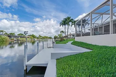 232 SE 21st Ave, Cape Coral, FL 33990 - Photo 35