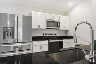 402 NW 18th Ter, Cape Coral, FL 33993 - Photo 17