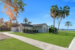 4369 Cypress Ln, Fort Myers, FL 33905 - Photo 23