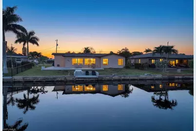 4530 Vinsetta Ave, North Fort Myers, FL 33903 - Photo 5