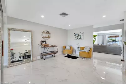 4530 Vinsetta Ave, North Fort Myers, FL 33903 - Photo 9