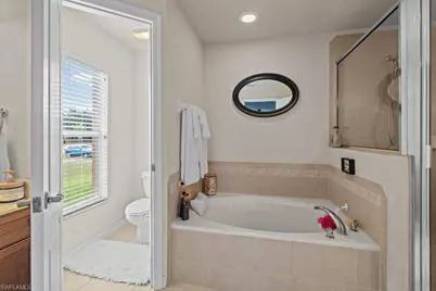 2724 NW 21st Ter, Cape Coral, FL 33993 - Photo 25