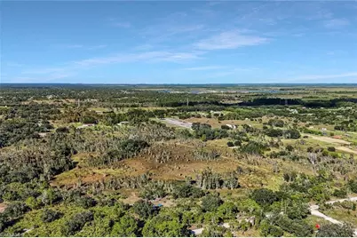 23345 Tinas Ln, Fort Myers, FL 33913 - Photo 13