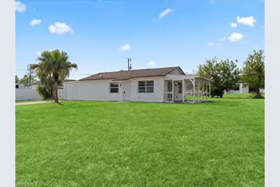 2253 10th Ct, Lehigh Acres, FL 33936 - Photo 29