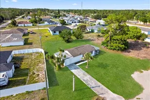 2253 10th Ct, Lehigh Acres, FL 33936 - Photo 7