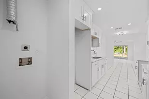 2253 10th Ct, Lehigh Acres, FL 33936 - Photo 15