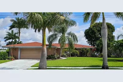 1802 Lakeview Blvd, North Fort Myers, FL 33903 - Photo 1