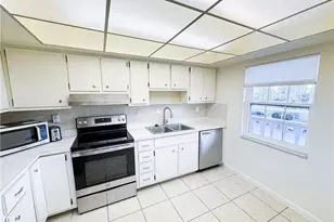 1830 Brantley Rd, Fort Myers, FL 33907 - Photo 5