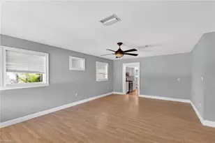 915 Hibiscus Ln, North Fort Myers, FL 33903 - Photo 23