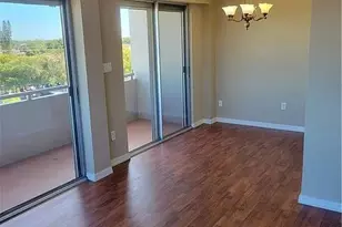 4803 Sunset Ct, Cape Coral, FL 33904 - Photo 9