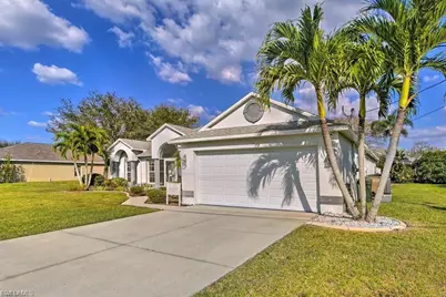 3223 SE Santa Barbara Pl, Cape Coral, FL 33904 - Photo 25