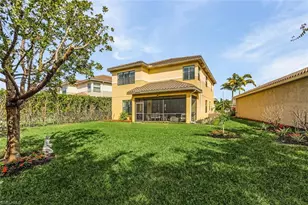 13528 Mandarin Cir, Naples, FL 34109 - Photo 23