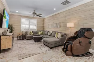 13528 Mandarin Cir, Naples, FL 34109 - Photo 9
