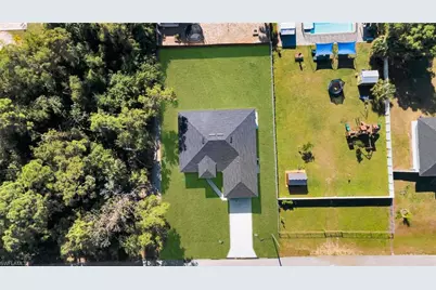 2913 14th St W, Lehigh Acres, FL 33971 - Photo 37
