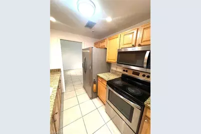 1849 Maravilla Ave #C2, Fort Myers, FL 33901 - Photo 3