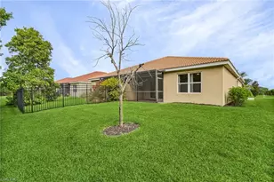 4298 Dutchess Park Rd, Fort Myers, FL 33916 - Photo 19