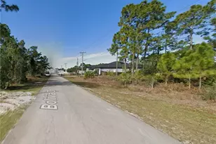 925 Bolivia Dr, Lehigh Acres, FL 33974 - Photo 1