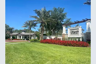 12526 Fairmont Dr, Fort Myers, FL 33913 - Photo 43