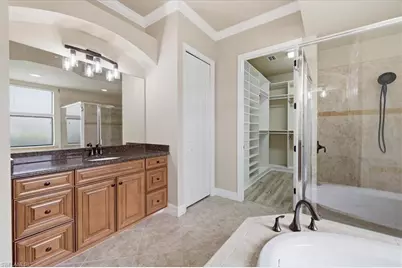 12526 Fairmont Dr, Fort Myers, FL 33913 - Photo 25