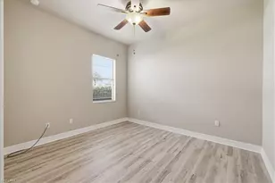 12526 Fairmont Dr, Fort Myers, FL 33913 - Photo 33