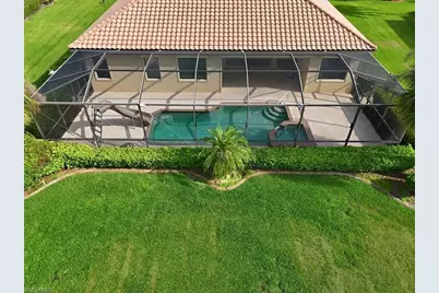 12526 Fairmont Dr, Fort Myers, FL 33913 - Photo 41