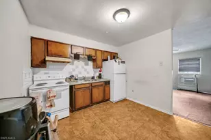 1840 Lafayette St, Fort Myers, FL 33901 - Photo 9