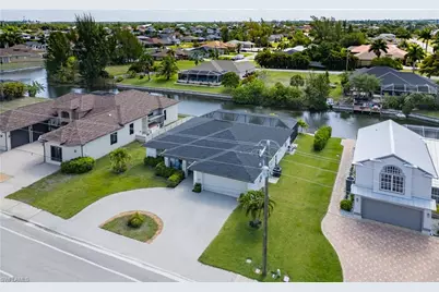 2207 Surfside Blvd, Cape Coral, FL 33991 - Photo 31