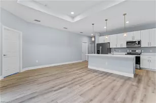 702 Broadway Ave, Lehigh Acres, FL 33972 - Photo 13