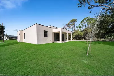 446 Skyland Ln, Port Charlotte, FL 33953 - Photo 23