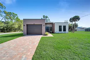 446 Skyland Ln, Port Charlotte, FL 33953 - Photo 1