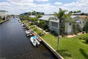 1409 SE 46th Ln, Cape Coral, FL 33904 - Photo 3