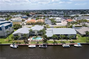 1409 SE 46th Ln, Cape Coral, FL 33904 - Photo 35