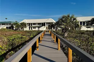 805 E Gulf Dr, Sanibel, FL 33957 - Photo 21