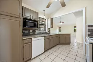 550 Caloosa Estates Dr, Labelle, FL 33935 - Photo 7