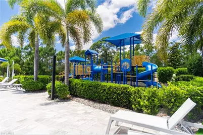 2707 Tarragona Ct, Cape Coral, FL 33909 - Photo 37