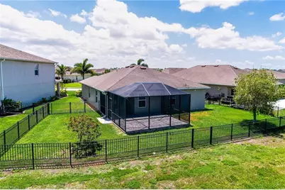 2707 Tarragona Ct, Cape Coral, FL 33909 - Photo 45
