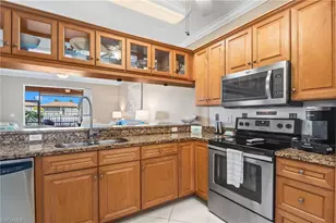 4566 SE 5th Pl, Cape Coral, FL 33904 - Photo 17