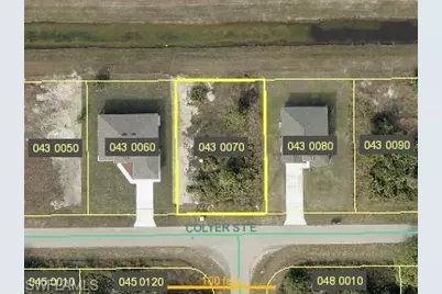 843 Colyer St E, Lehigh Acres, FL 33974 - Photo 1