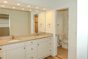 5654 Eichen Cir W, Fort Myers, FL 33919 - Photo 15