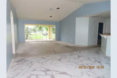 329 Oklahoma Ave, Fort Myers, FL 33905 - Photo 3