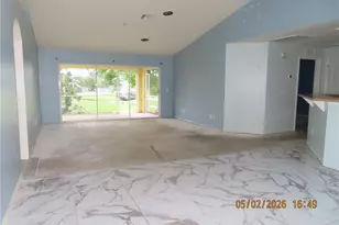 329 Oklahoma Ave, Fort Myers, FL 33905 - Photo 3