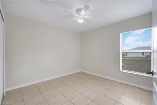 2010 NE 13th Pl, Cape Coral, FL 33909 - Photo 17