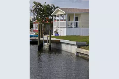 3063 York Rd, Saint James City, FL 33956 - Photo 3
