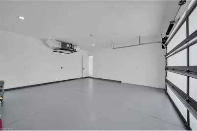 818 NE 10th St, Cape Coral, FL 33909 - Photo 17