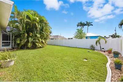 3325 SW 26th Pl, Cape Coral, FL 33914 - Photo 35