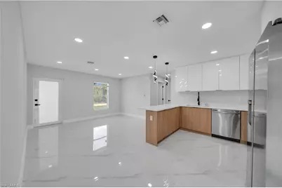 2914 4th St SW, Lehigh Acres, FL 33976 - Photo 5