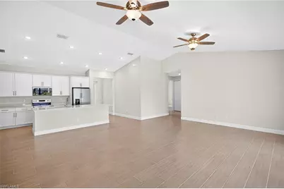 122 SW 21st Ter, Cape Coral, FL 33991 - Photo 25