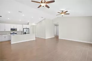 122 SW 21st Terrace, Cape Coral, FL 33991 - Photo 25