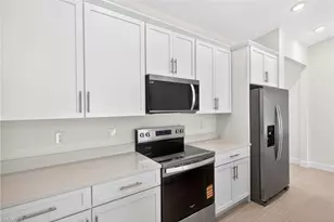 122 SW 21st Terrace, Cape Coral, FL 33991 - Photo 15